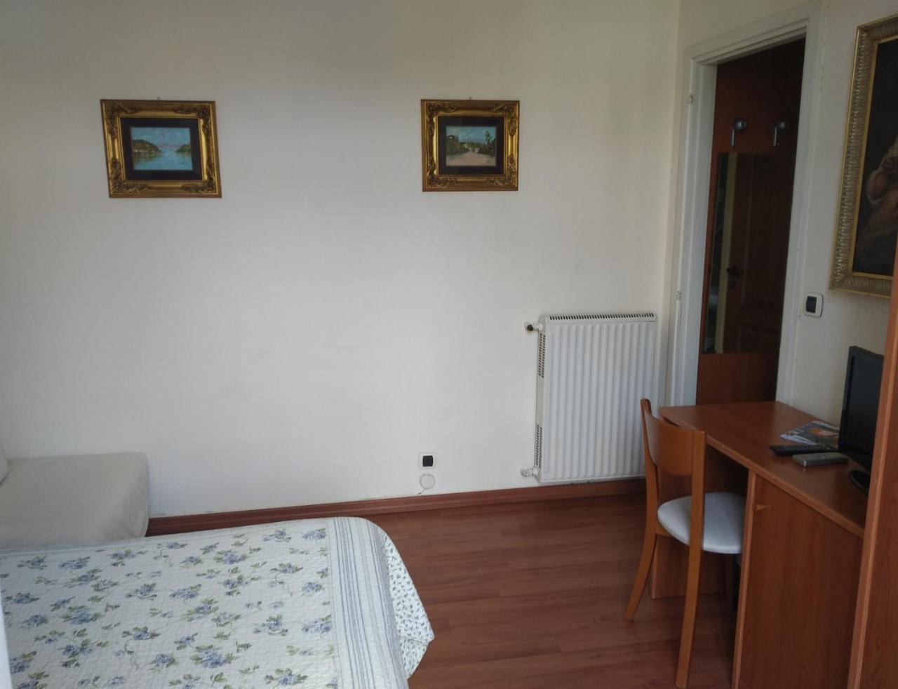 Hotel Lucciola Bordighera Kültér fotó
