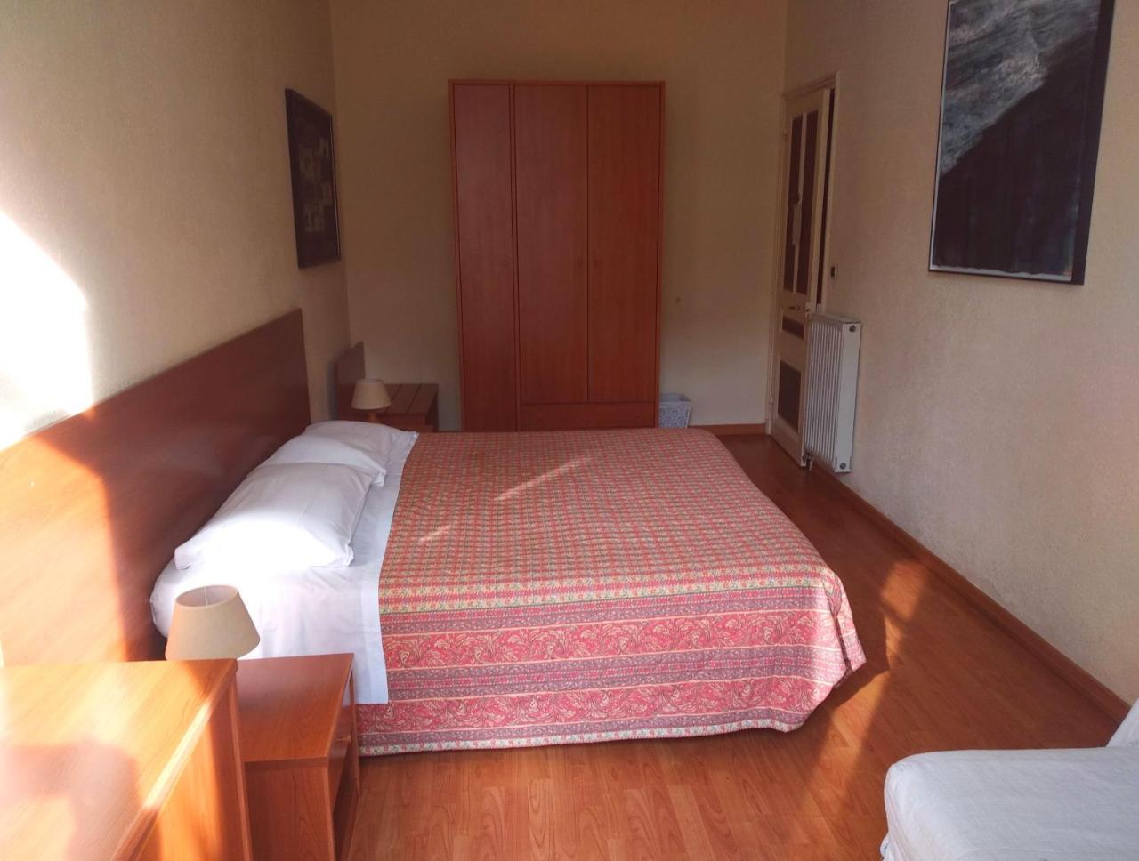 Hotel Lucciola Bordighera Kültér fotó