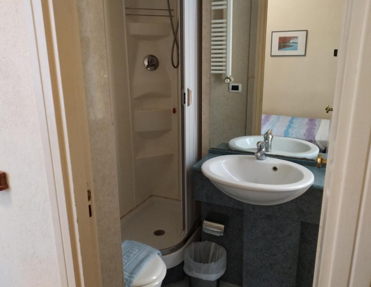 Hotel Lucciola Bordighera Kültér fotó
